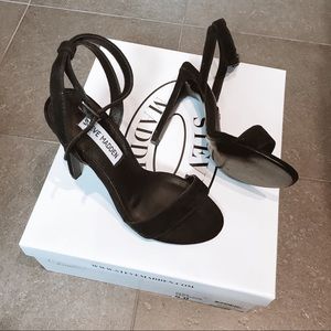 New Steve Madden Black Heels
